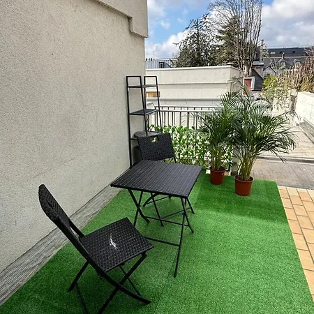 Avec Terrasse Apartamento Ruan