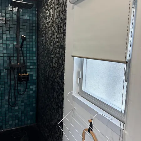 Avec Terrasse Apartamento Ruan