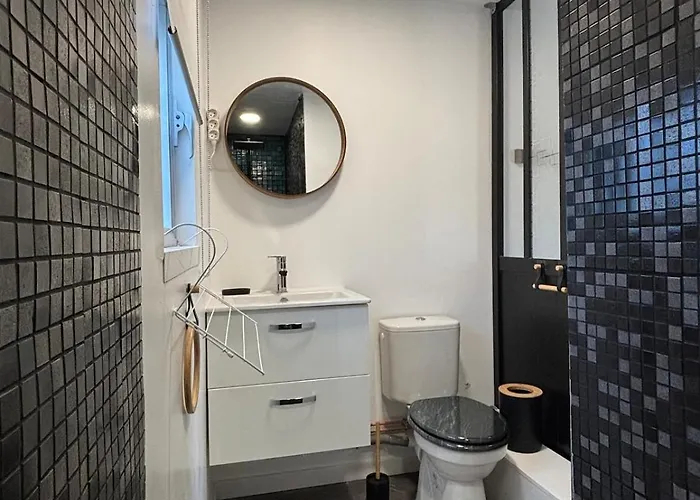 Agreable Avec Terrasse روان