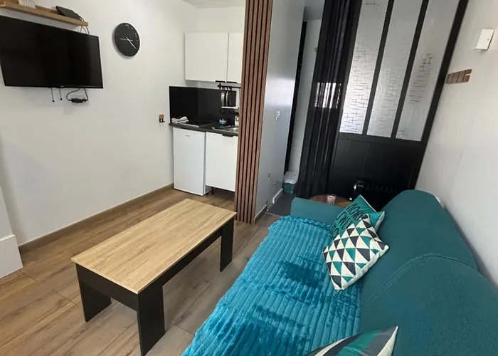 Avec Terrasse Apartamento Ruan